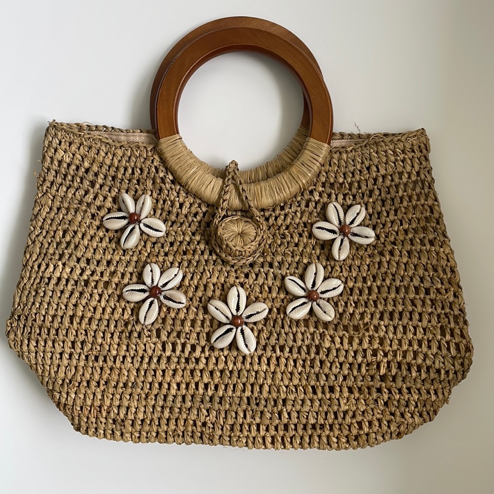 Express Seashell Purse - image 1